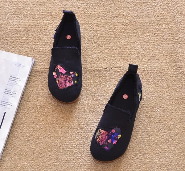 レディーススリッポン スパンコールハート刺繍キャンバス幅広スリッポン