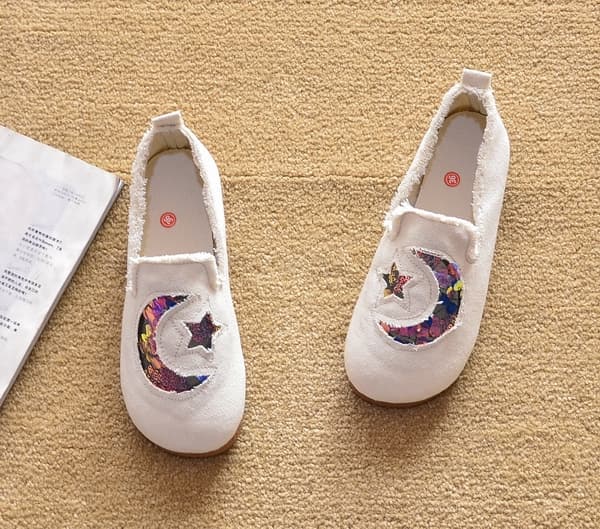 レディーススリッポン 花柄刺繍デニム風切りっぱなし加工レディーススリッポン