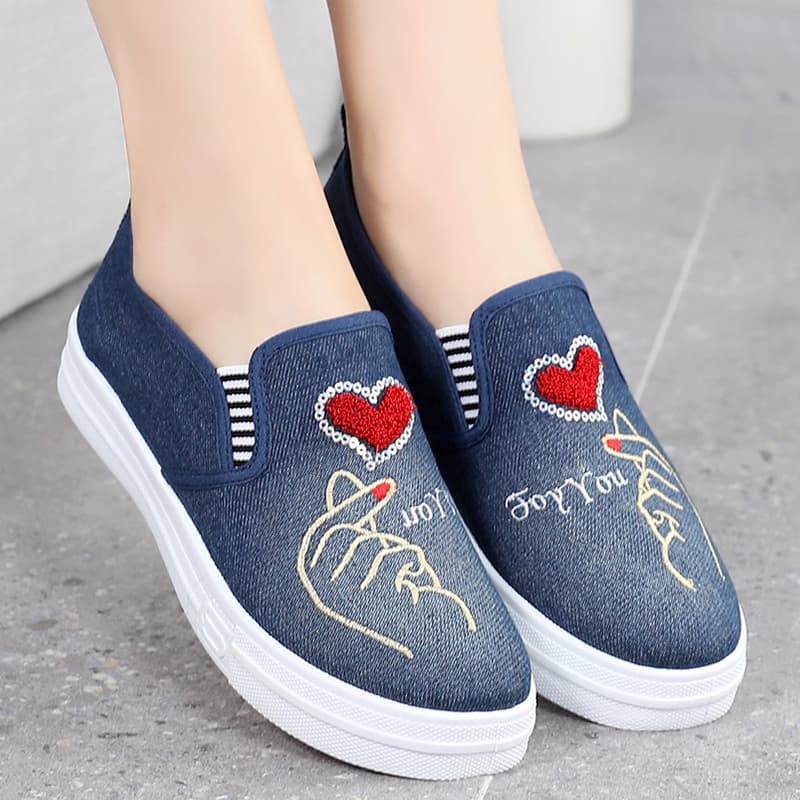 レディーススリッポン ハート刺繍の厚底スリッポン
